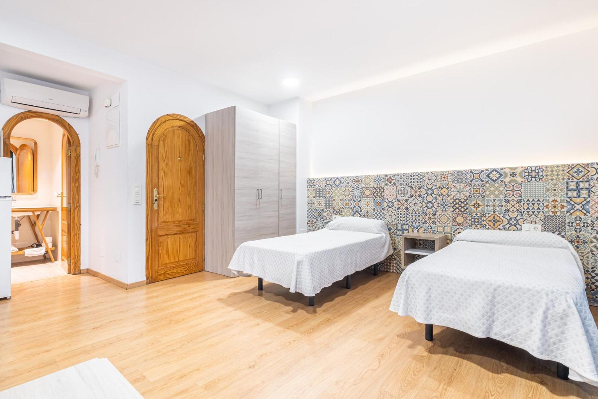 Apartamentos El Castell Benidorm Old-Town Ngoại thất bức ảnh