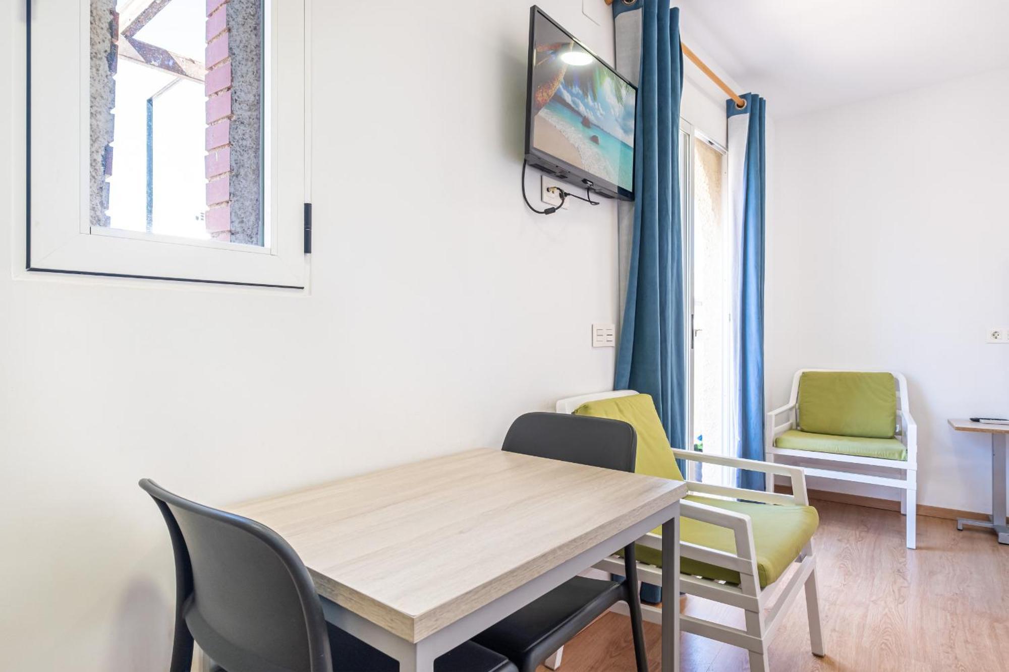 Apartamentos El Castell Benidorm Old-Town Phòng bức ảnh