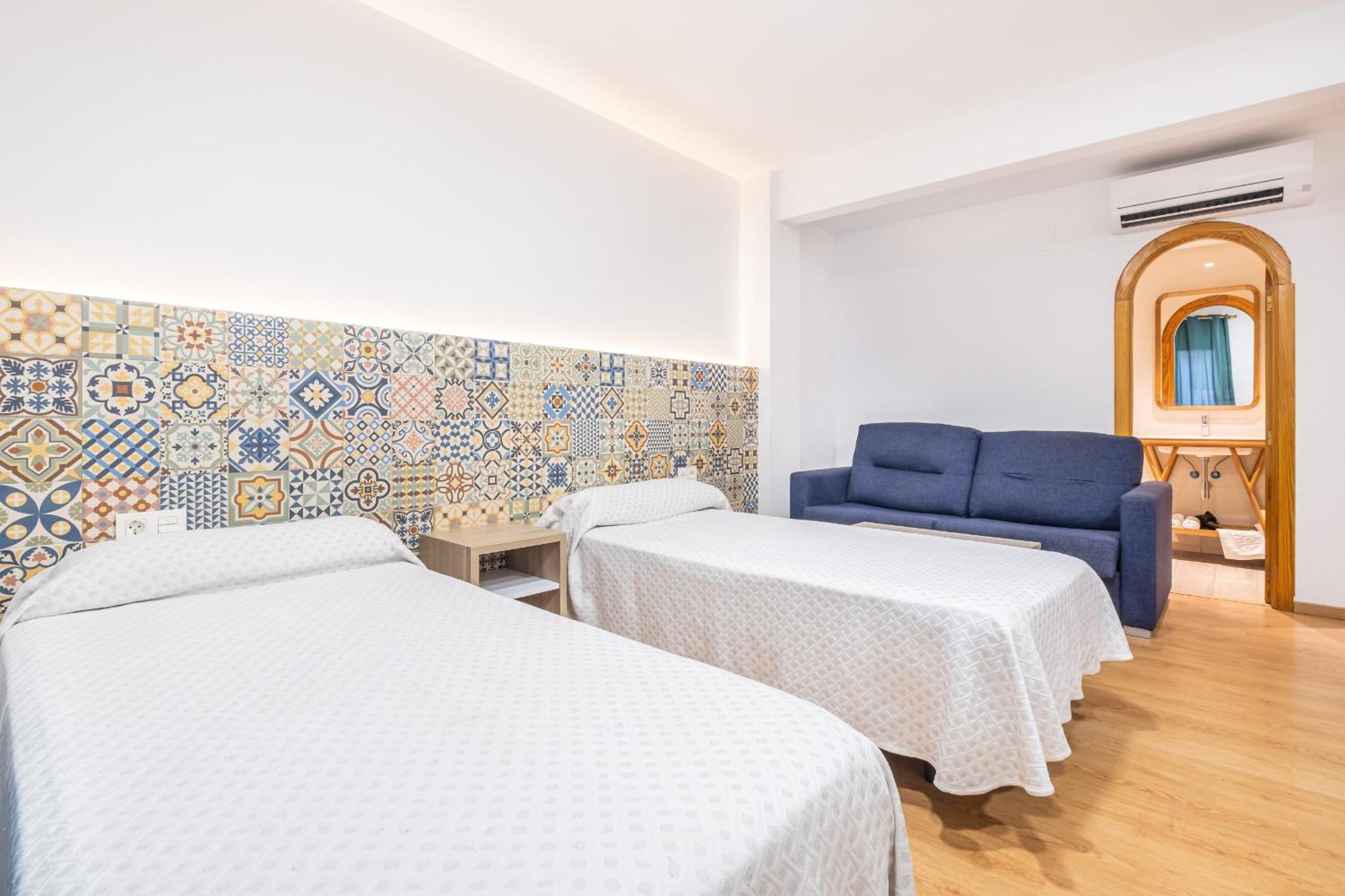 Apartamentos El Castell Benidorm Old-Town Phòng bức ảnh
